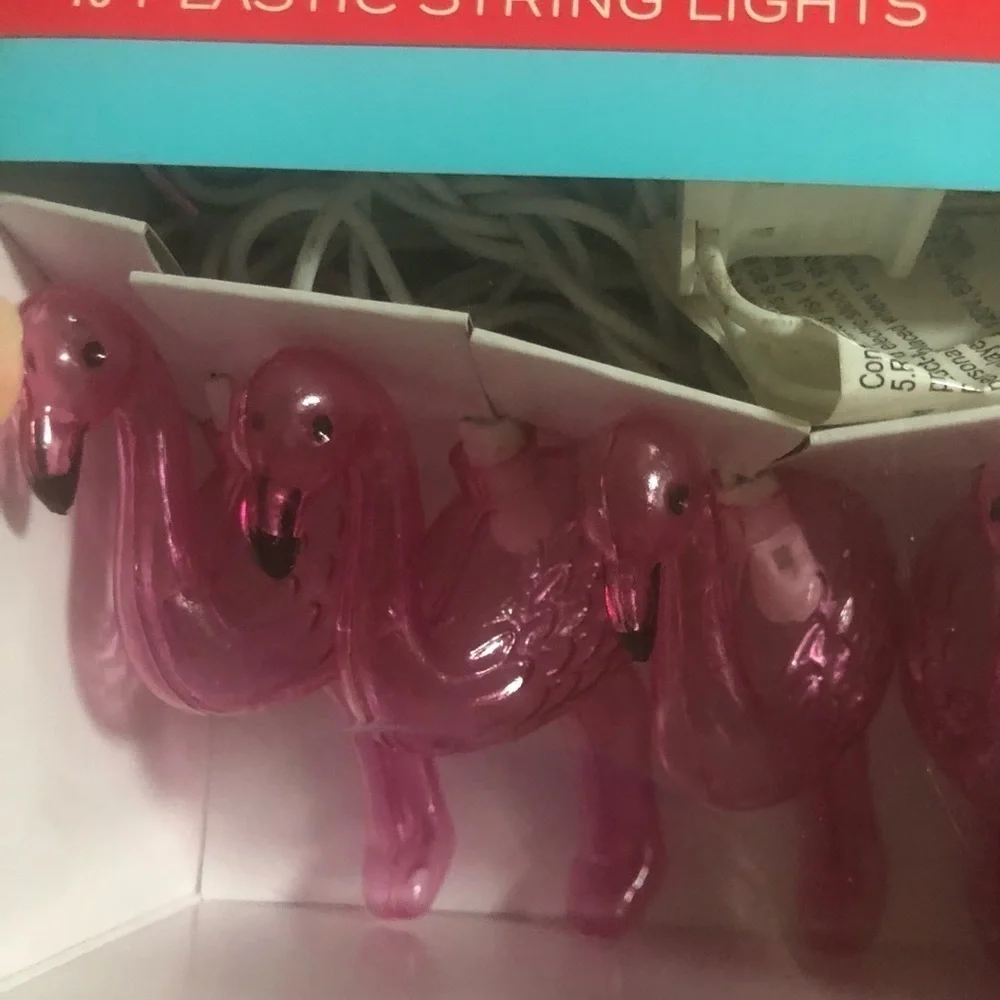Living Quarters 10 NIP Decorative Pink Plastic Flamingo 10’ String Lights Patio